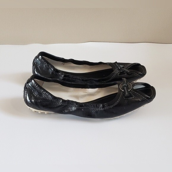 Tods Women's Black Patent Leather Open Toe Slip On Size 39 - Picture 6 of 10